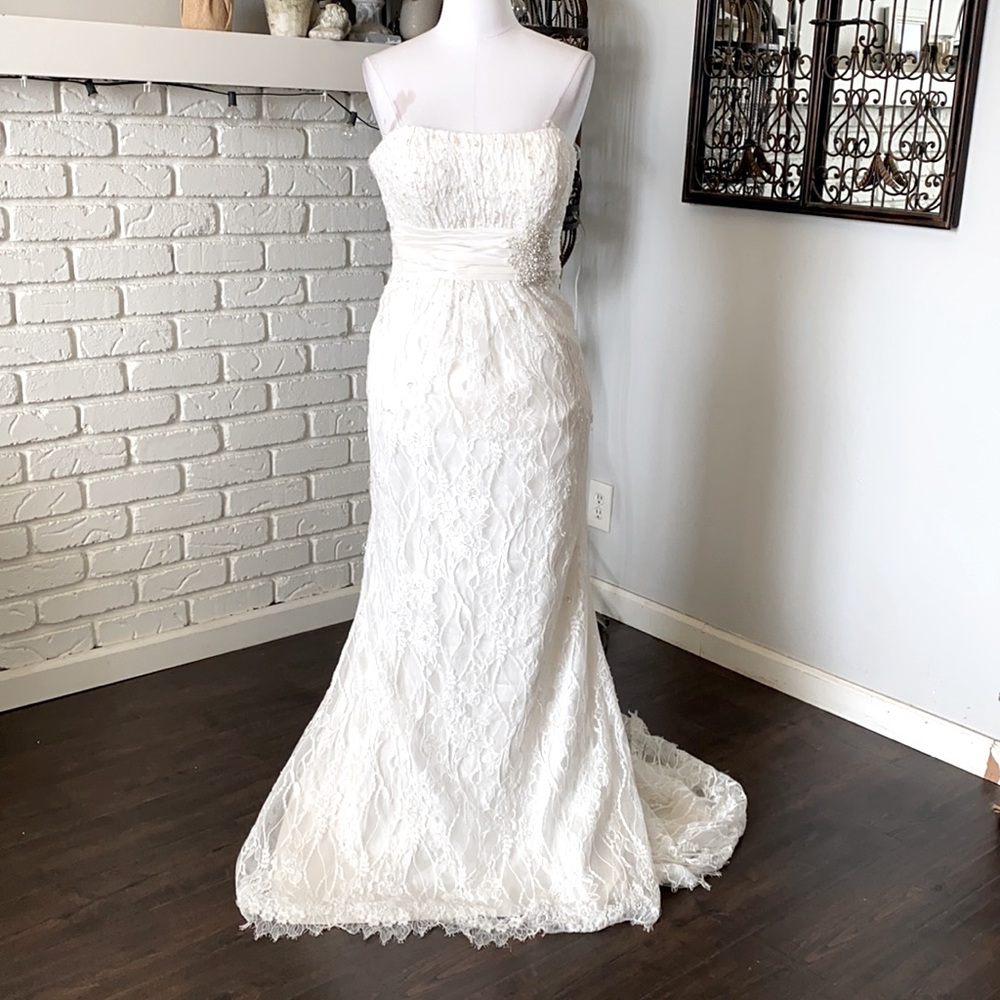 CASABLANCA COUTURE STRAPLESS WEDDING GOWN STYLE: B058 SWAROVSKI CRYSTAL LACE 10